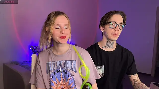 Snapshot of anahori__simon chatting on February 8, 2025, 7:27 pm anahori simon online show from February 8, 2025, 7:27 pm