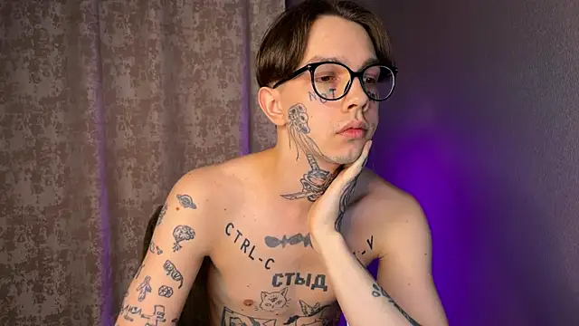 Snapshot of anahori__simon chatting on March 5, 2025, 3:29 pm anahori simon online show from March 5, 2025, 3:29 pm