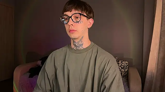 Snapshot of anahori__simon chatting on October 1, 2025, 4:18 am anahori simon online show from October 1, 2025, 4:18 am