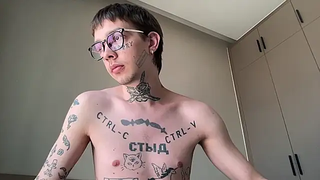 Snapshot of anahori__simon chatting on February 18, 2026, 2:40 am anahori simon online show from February 18, 2026, 2:40 am