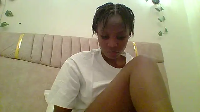 sexxy sunflower online show from February 9, 2026, 8:24 pm