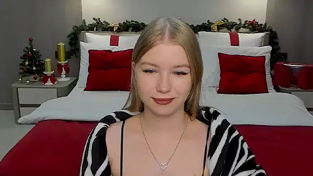 shy  lady online show from December 13, 2024, 7:47 am