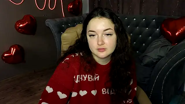 Snapshot of GloriNichols chatting on February 11, 2025, 6:40 am GloriNichols online show from February 11, 2025, 6:40 am