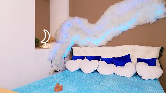 Snapshot of GloriNichols chatting on November 3, 2025, 6:25 am GloriNichols online show from November 3, 2025, 6:25 am