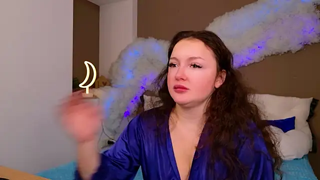 Snapshot of GloriNichols chatting on November 21, 2025, 6:45 am GloriNichols online show from November 21, 2025, 6:45 am