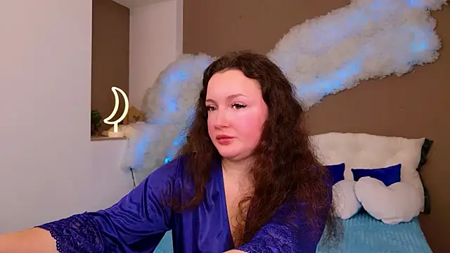 Snapshot of GloriNichols chatting on November 23, 2025, 8:25 am GloriNichols online show from November 23, 2025, 8:25 am