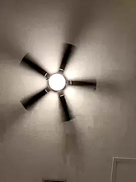 u091 online show from November 11, 2025, 2:44 am