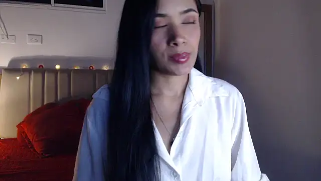 sabrina brunette online show from November 14, 2025, 5:06 am