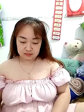 VyOanh2K online show from February 13, 2025, 12:43 pm