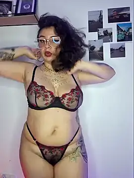 Aria Bennett21 online show from January 2, 2025, 6:07 am