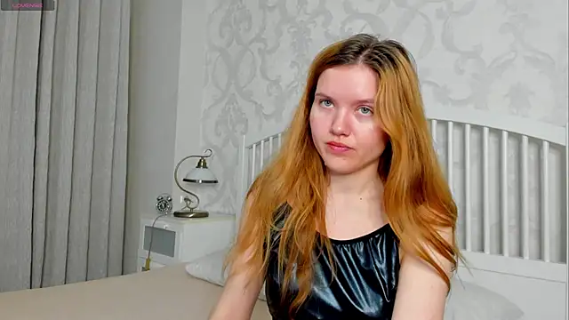 Eva  Lewis online show from May 26, 2026, 5:03 am
