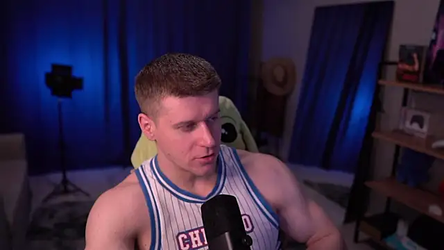 Bruno Banani online show from March 26, 2026, 5:29 pm