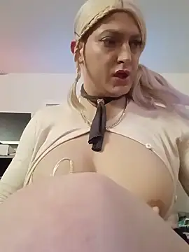 sissytrapdolly24 online show from May 24, 2026, 10:42 am