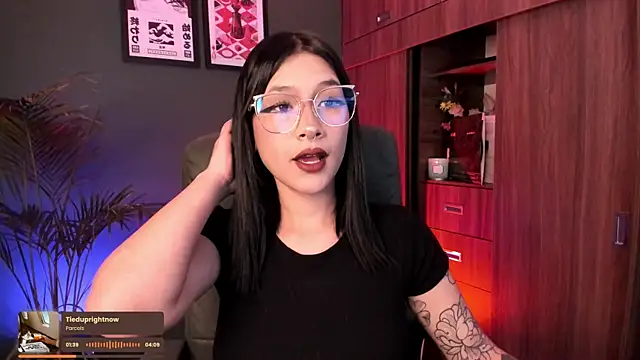 Giorgii29 online show from December 3, 2025, 3:25 am