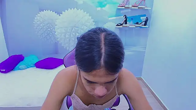 Snapshot of DEMI_LEED chatting on November 11, 2025, 11:32 am DEMI LEED online show from November 11, 2025, 11:32 am