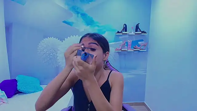 Snapshot of DEMI_LEED chatting on November 20, 2025, 11:32 am DEMI LEED online show from November 20, 2025, 11:32 am