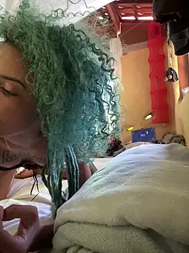 sammoura01 online show from March 11, 2026, 6:25 pm