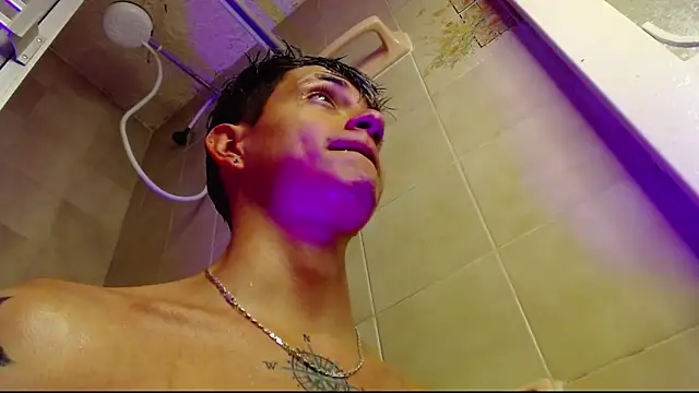 GabyThoms online show from January 25, 2025, 10:50 pm