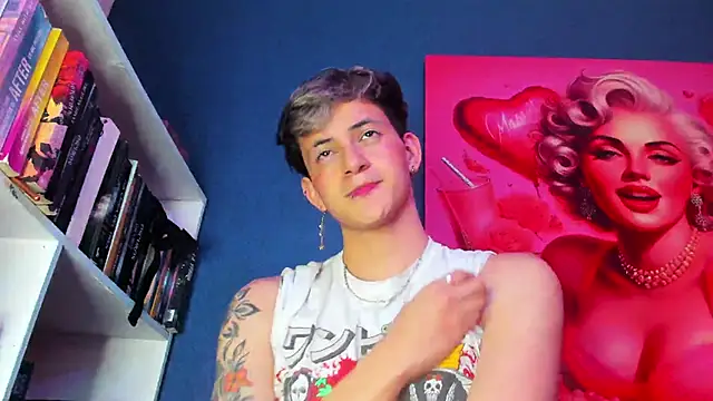 GabyThoms online show from February 11, 2025, 8:52 pm