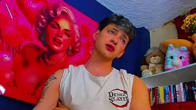 GabyThoms online show from March 11, 2025, 8:31 pm