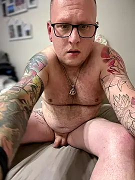 PierreNaked89 online show from October 4, 2025, 9:46 pm