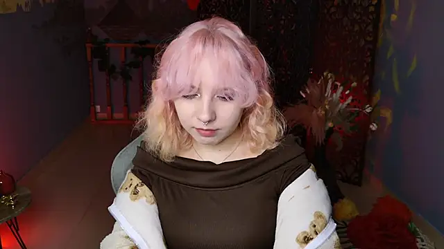 JasmineMilko online show from January 19, 2025, 5:05 am