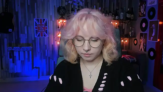 JasmineMilko online show from January 26, 2025, 5:13 am