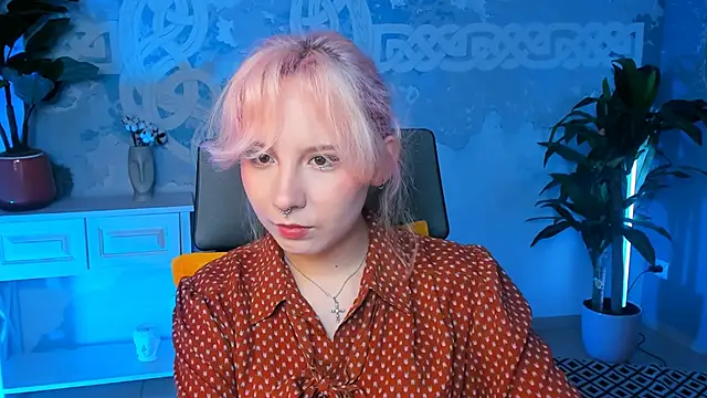 JasmineMilko online show from February 5, 2025, 5:09 am