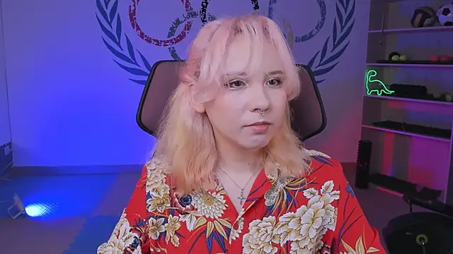 JasmineMilko online show from February 6, 2025, 5:14 am