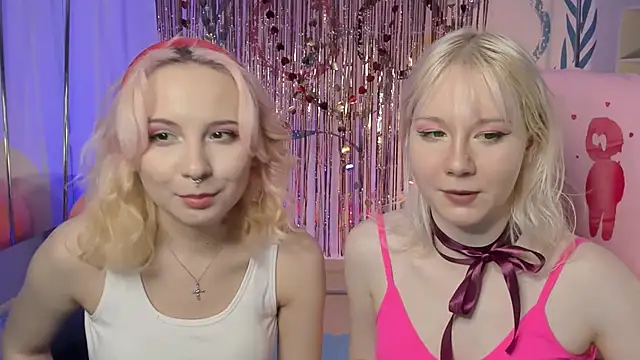 JasmineMilko online show from February 14, 2025, 3:05 pm