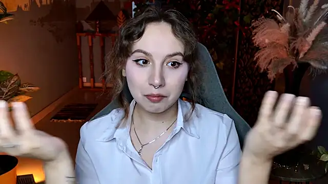 JasmineMilko online show from March 17, 2026, 5:22 am