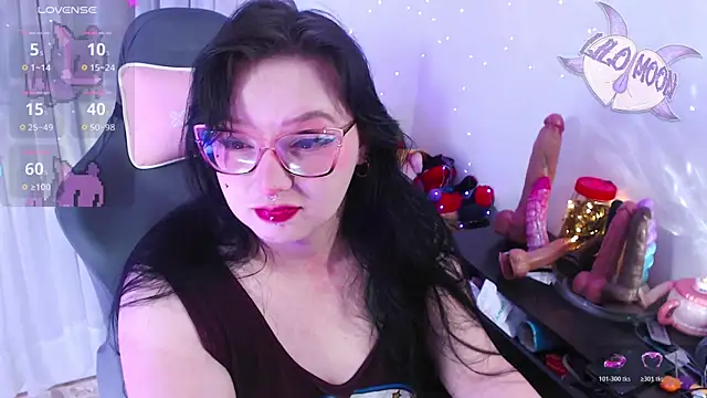 LiloMoon69 online show from April 14, 2026, 2:50 am