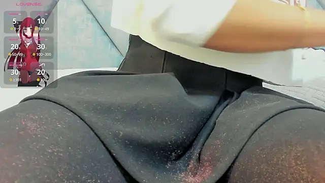 Maiskeen Zamara online show from March 13, 2026, 1:07 pm