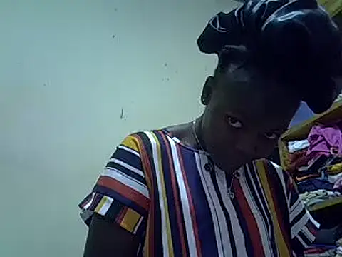 pretty vivy online show from January 11, 2025, 2:58 pm