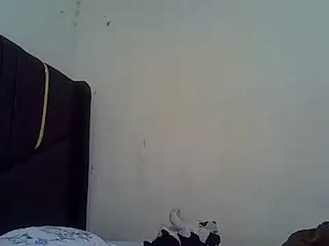 pretty vivy online show from March 6, 2025, 8:41 am