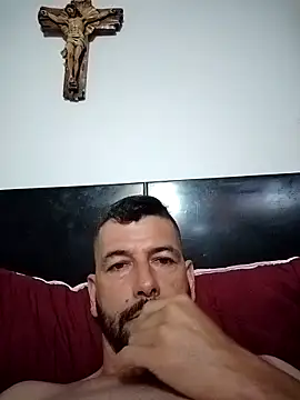 Snapshot of caprife chatting on November 1, 2025, 2:08 pm caprife online show from November 1, 2025, 2:08 pm