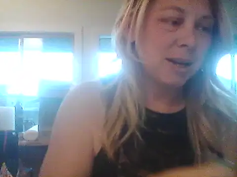 burrkitty online show from October 9, 2025, 12:19 am