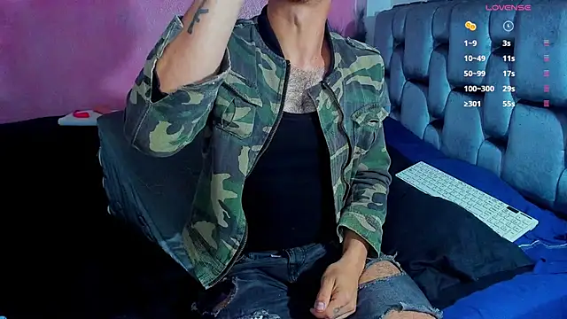 Piggy Eddy online show from February 24, 2025, 1:46 am