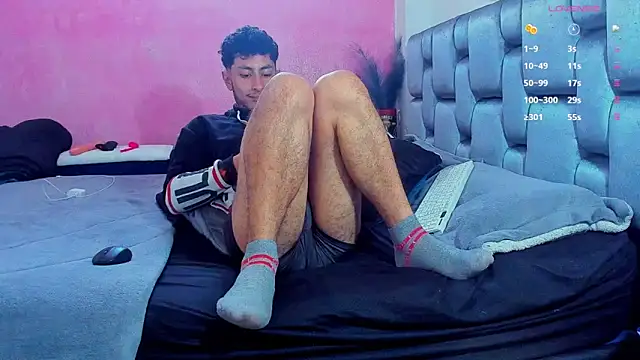 Piggy Eddy online show from March 5, 2025, 12:44 pm