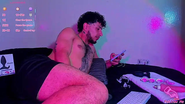 Piggy Eddy online show from April 19, 2026, 12:26 pm