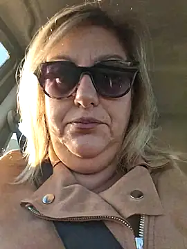 Snapshot of Mara-24 chatting on October 11, 2025, 6:12 am Mara-24 online show from October 11, 2025, 6:12 am