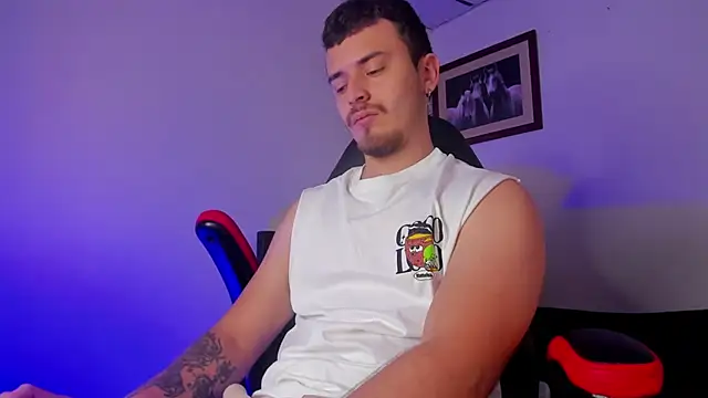 james connor2 online show from January 17, 2025, 5:19 pm