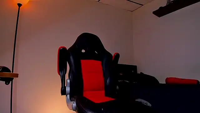 james connor2 online show from September 11, 2025, 7:03 pm