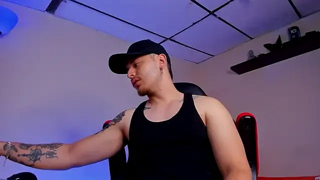 james connor2 online show from September 28, 2025, 2:44 pm