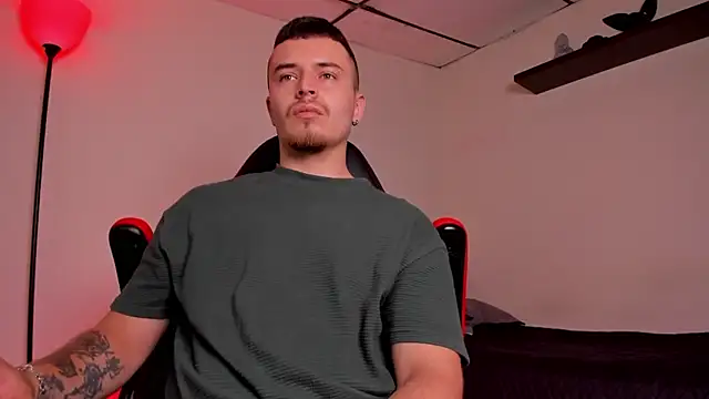 james connor2 online show from October 30, 2025, 7:36 pm