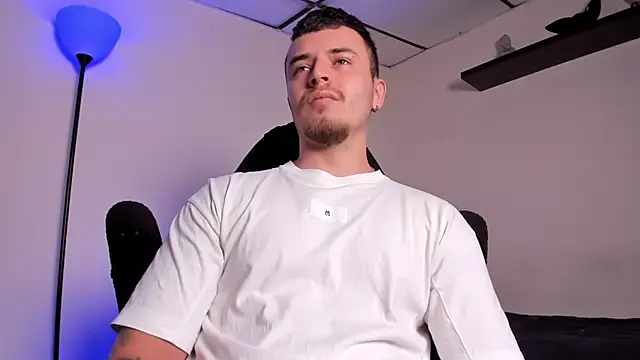 james connor2 online show from March 28, 2026, 6:51 pm