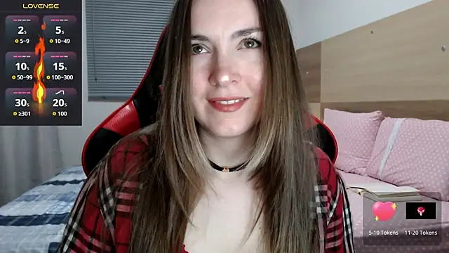 Snapshot of Naughty_Annn chatting on June 18, 2026, 2:34 am Naughty Annn online show from June 18, 2026, 2:34 am
