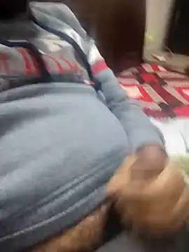 Snapshot of shree7776trrr chatting on December 7, 2024, 10:12 am shree7776trrr online show from December 7, 2024, 10:12 am