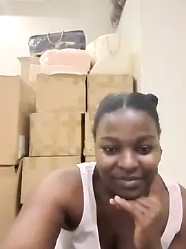 Snapshot of Yours_faithfully1 chatting on April 30, 2026, 12:11 pm Yours faithfully1 online show from April 30, 2026, 12:11 pm