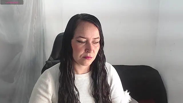 carla slut outlimits online show from April 29, 2026, 12:20 pm